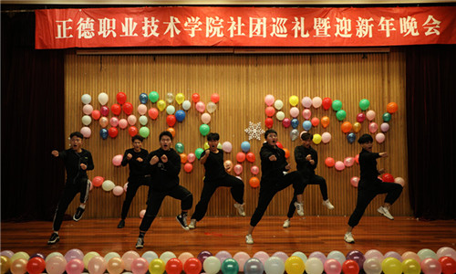 375A1010_副本.jpg 375A1010_副本.jpg