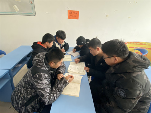 学习小组经验分享_副本.jpg 学习小组经验分享_副本.jpg